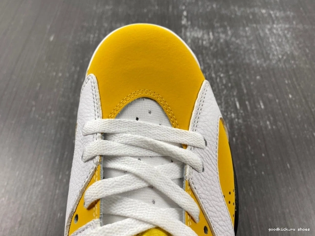 6 Jordan Yellow Ochre Air CT8529-170 0805